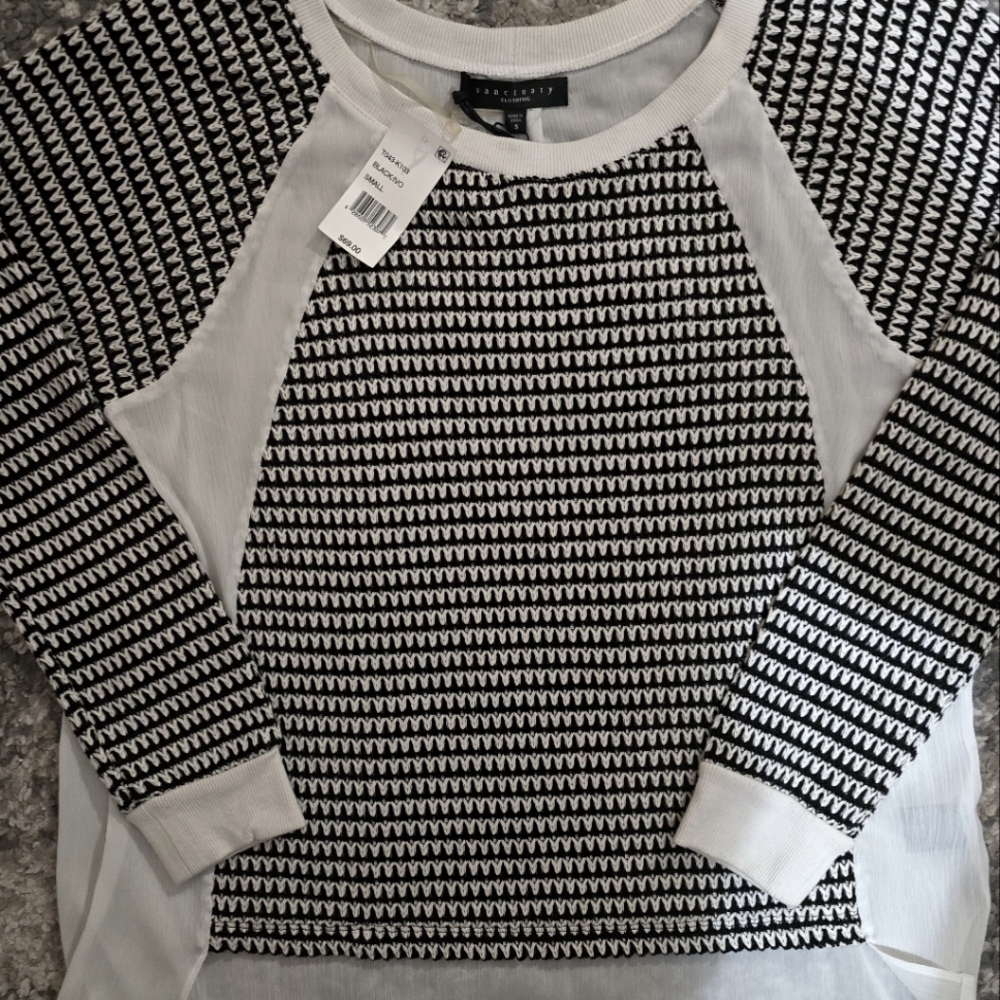Sanctuary Clothing White & Black Sweater Blouse Size Small